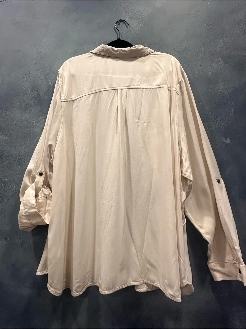 a.n.a flowy cream